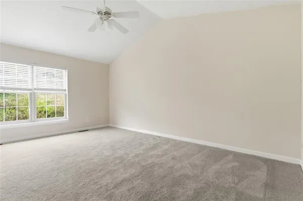 $369,900 | 607 Hilton Circle, Oakdale, PA 15071