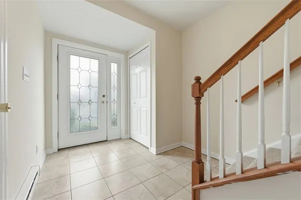 $369,900 | 607 Hilton Circle, Oakdale, PA 15071