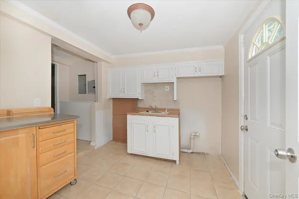 $749,000 | 4000 Avoca Avenue, Bethpage, NY 11714