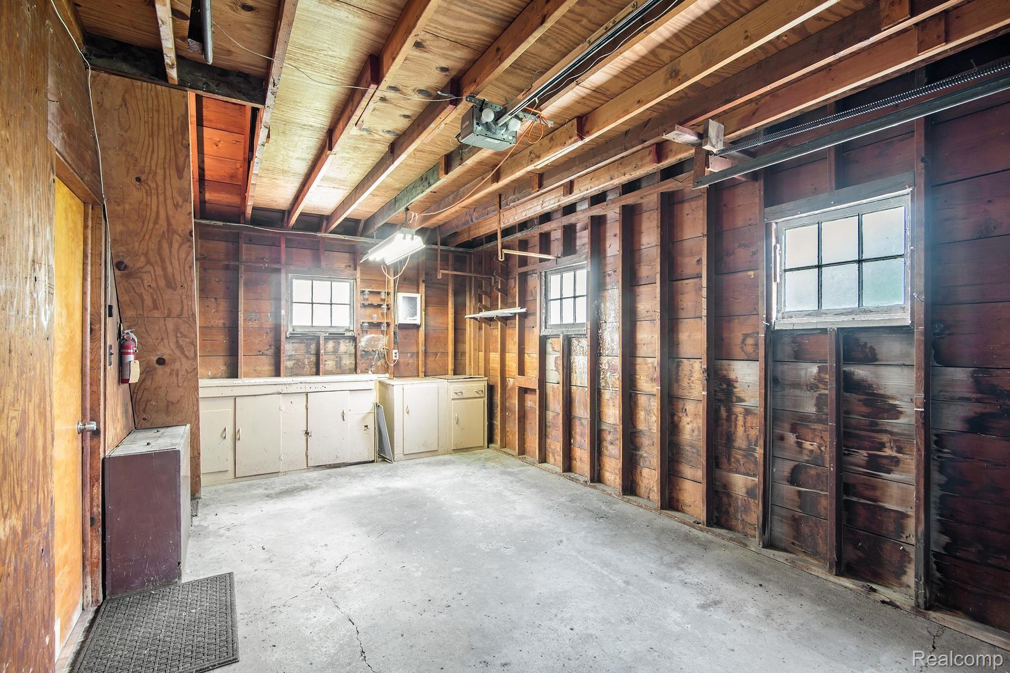 5054 Coldwater Road Flint, MI 48504 - Photo 23 of 25 DSC_4795.jpg