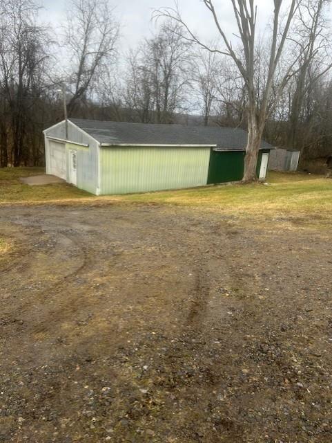 231 Hill Road Georgetown, PA 15043 - Photo 28 of 31 4 car garage