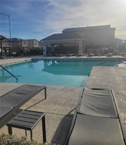 $433,900 | 7050 Fossil Rim Street, North Las Vegas, NV 89084