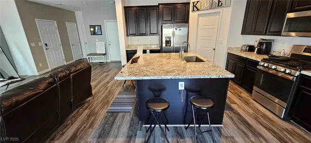 $433,900 | 7050 Fossil Rim Street, North Las Vegas, NV 89084