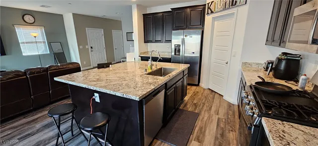 $433,900 | 7050 Fossil Rim Street, North Las Vegas, NV 89084