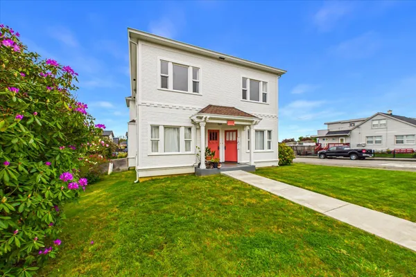 $689,000 | 2504 D Street, Eureka, CA 95501