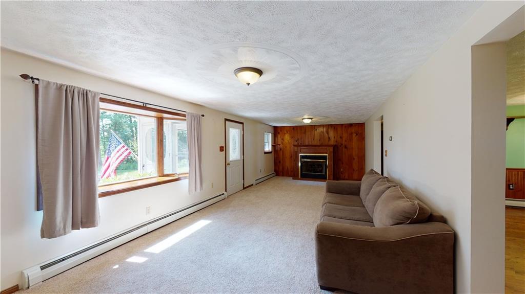 164 Craig Road Somerset, PA 15501 - Photo 4 of 25 Gallery Image 4