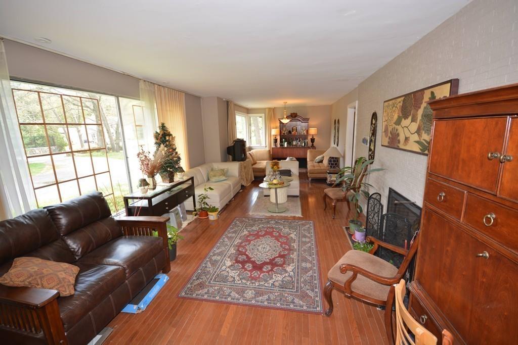 893 Brush Hill Road Milton, MA 02186 - Photo 4 of 24 Gallery Image 4