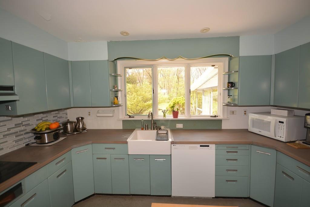 893 Brush Hill Road Milton, MA 02186 - Photo 6 of 24 Gallery Image 6