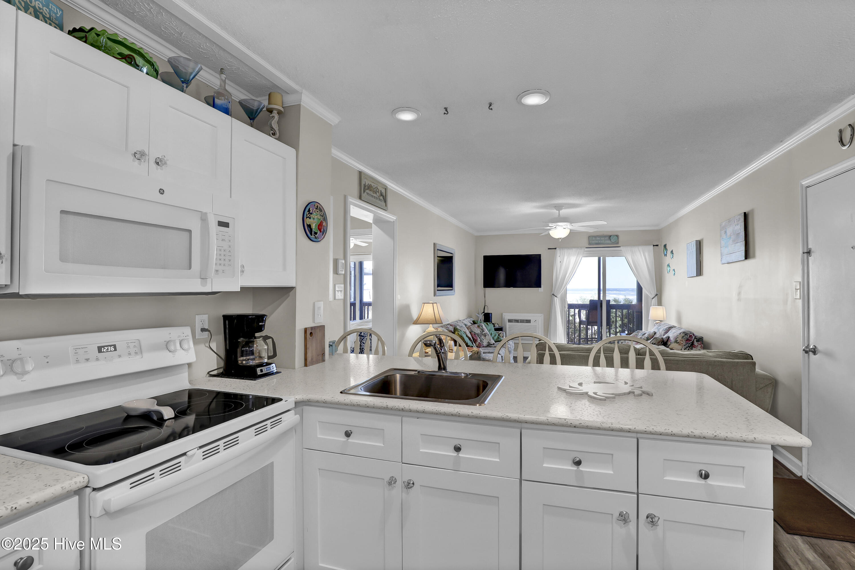 2264 New River Inlet Road, Unit 101 North Topsail Beach, NC 28460 - Photo 11 of 33 6G8A7566