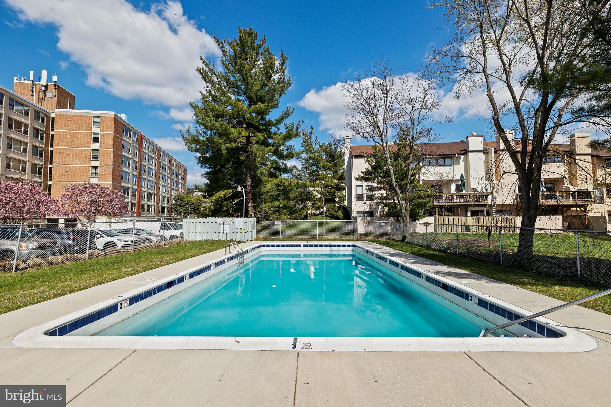 4401 Roland Avenue, Unit 307 Baltimore, MD 21210 - Photo 25 of 28 Condo has a pool
