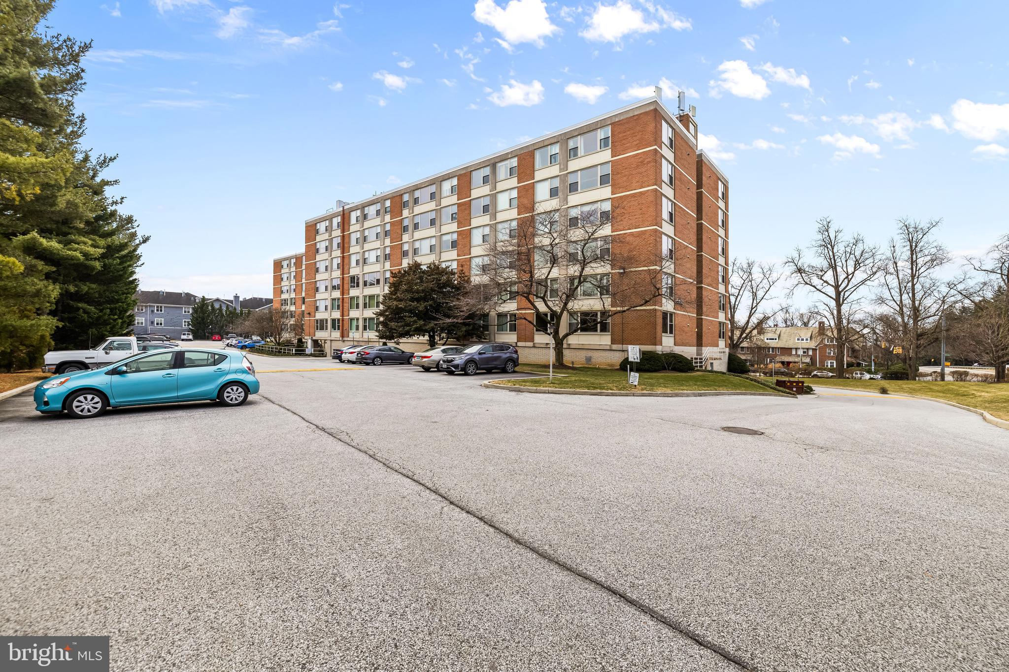 4401 Roland Avenue, Unit 307 Baltimore, MD 21210 - Photo 27 of 28 Property Rear