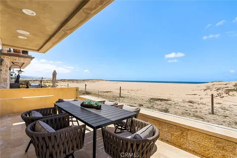 $13,995,000 | 1554 East Oceanfront, Newport Beach, CA 92661