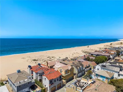 $13,995,000 | 1554 East Oceanfront, Newport Beach, CA 92661