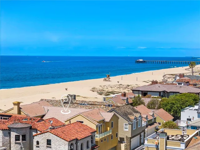 $13,995,000 | 1554 East Oceanfront, Newport Beach, CA 92661