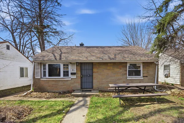 $129,900 | 5817 North Teutonia Avenue, Milwaukee, WI 53209