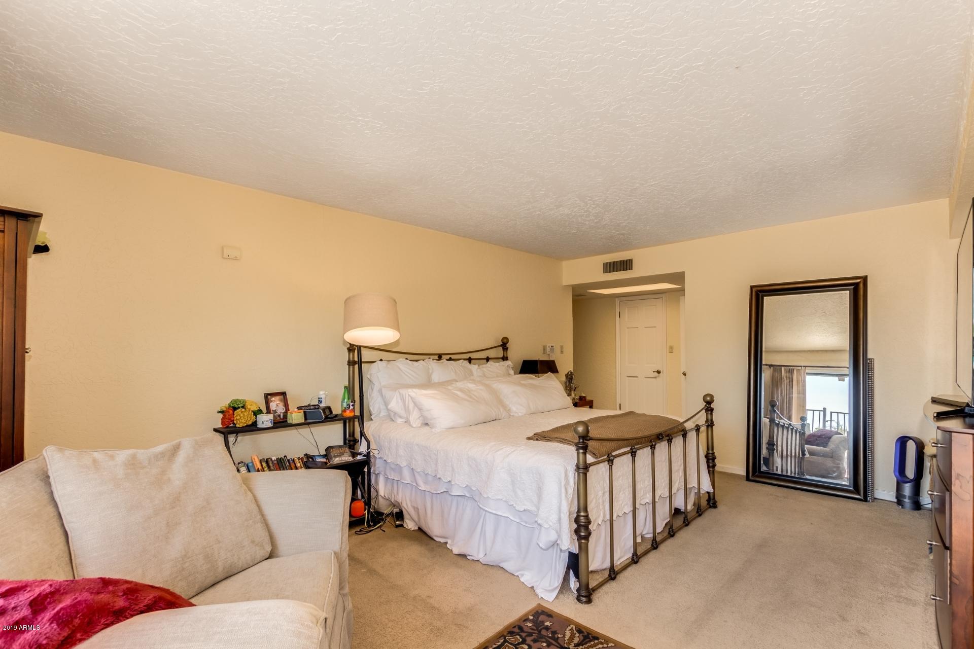 5033 East Mountain View Road Paradise Valley, AZ 85253 - Photo 11 of 28 Master Bedroom