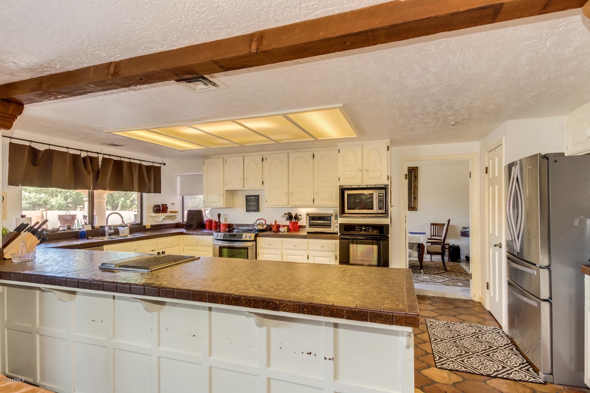 5033 East Mountain View Road Paradise Valley, AZ 85253 - Photo 8 of 28 Kitchen