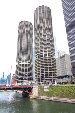$2,600 | 300 North State Street, Unit 3008, Chicago, IL 60654