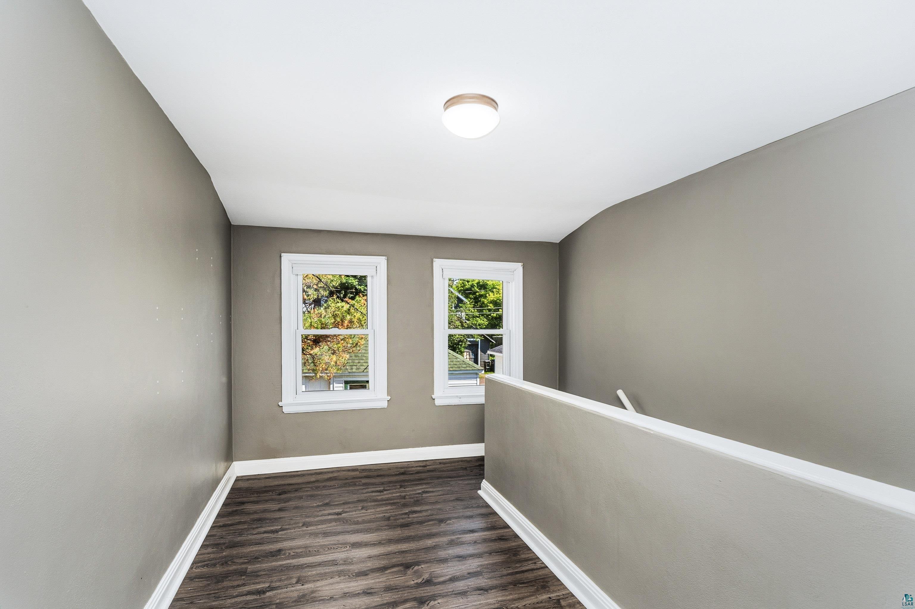 4215 London Road Duluth, MN 55804 - Photo 22 of 36