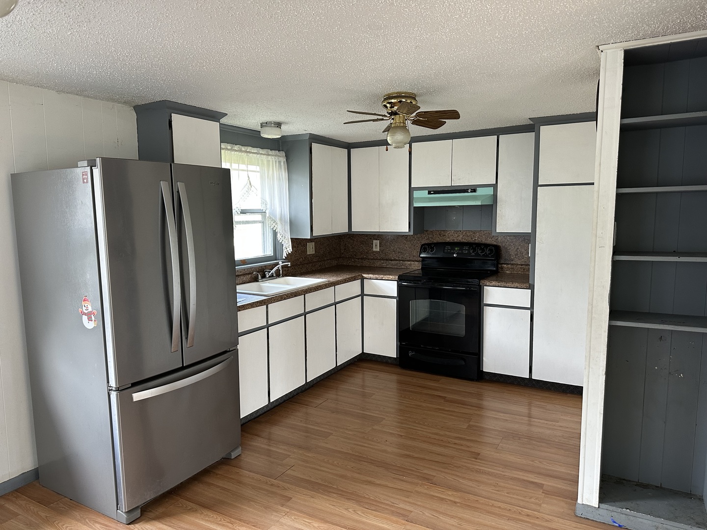 101 North Jackson Street Morrison, IL 61270 - Photo 4 of 16