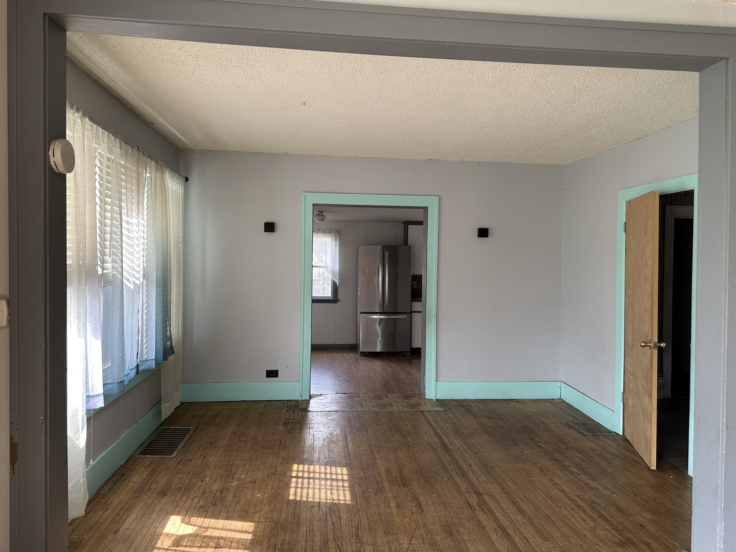 101 North Jackson Street Morrison, IL 61270 - Photo 7 of 16