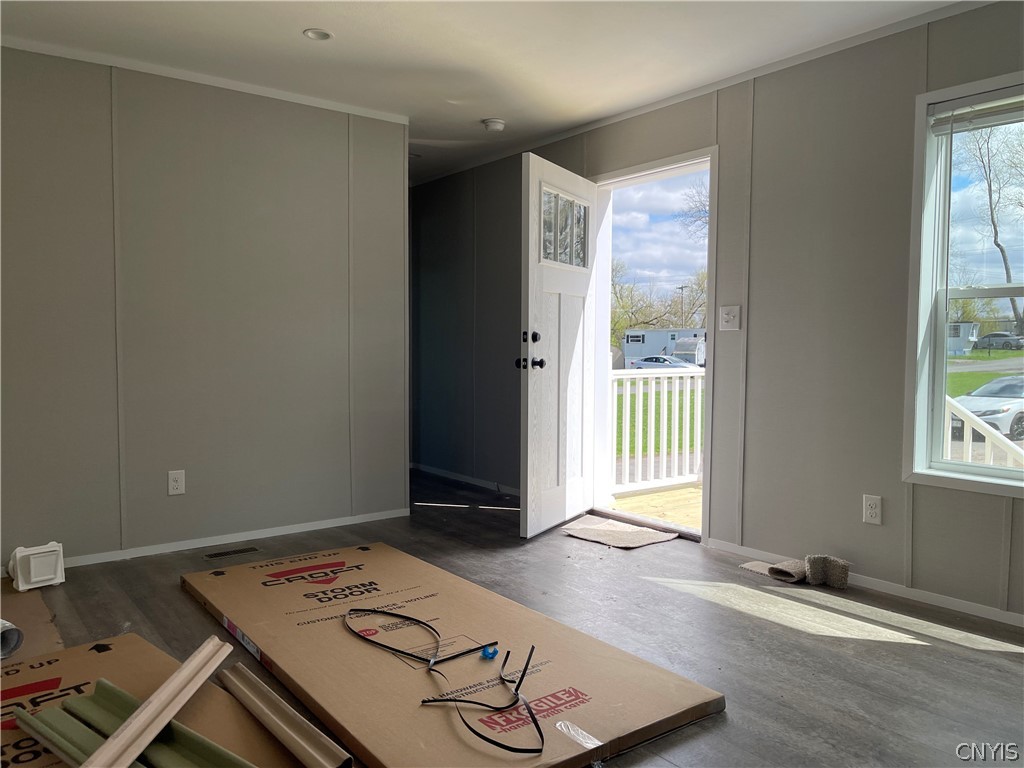 313 Roling Hills Elbridge, NY 13060 - Photo 12 of 15 Gallery Image 12