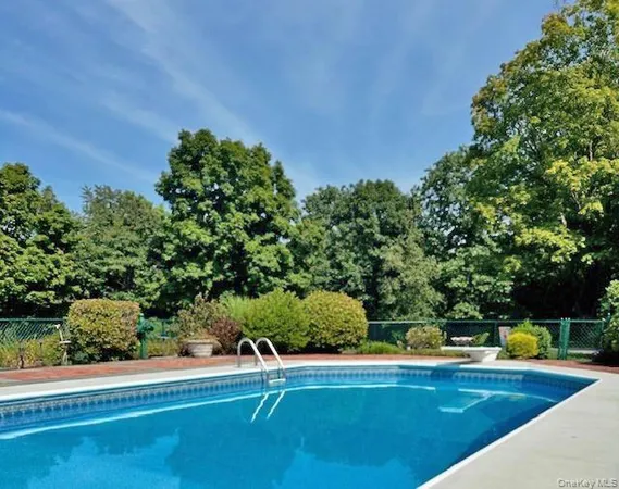 $639,900 | 58 Dutchess Hill Road, Poughkeepsie, NY 12601
