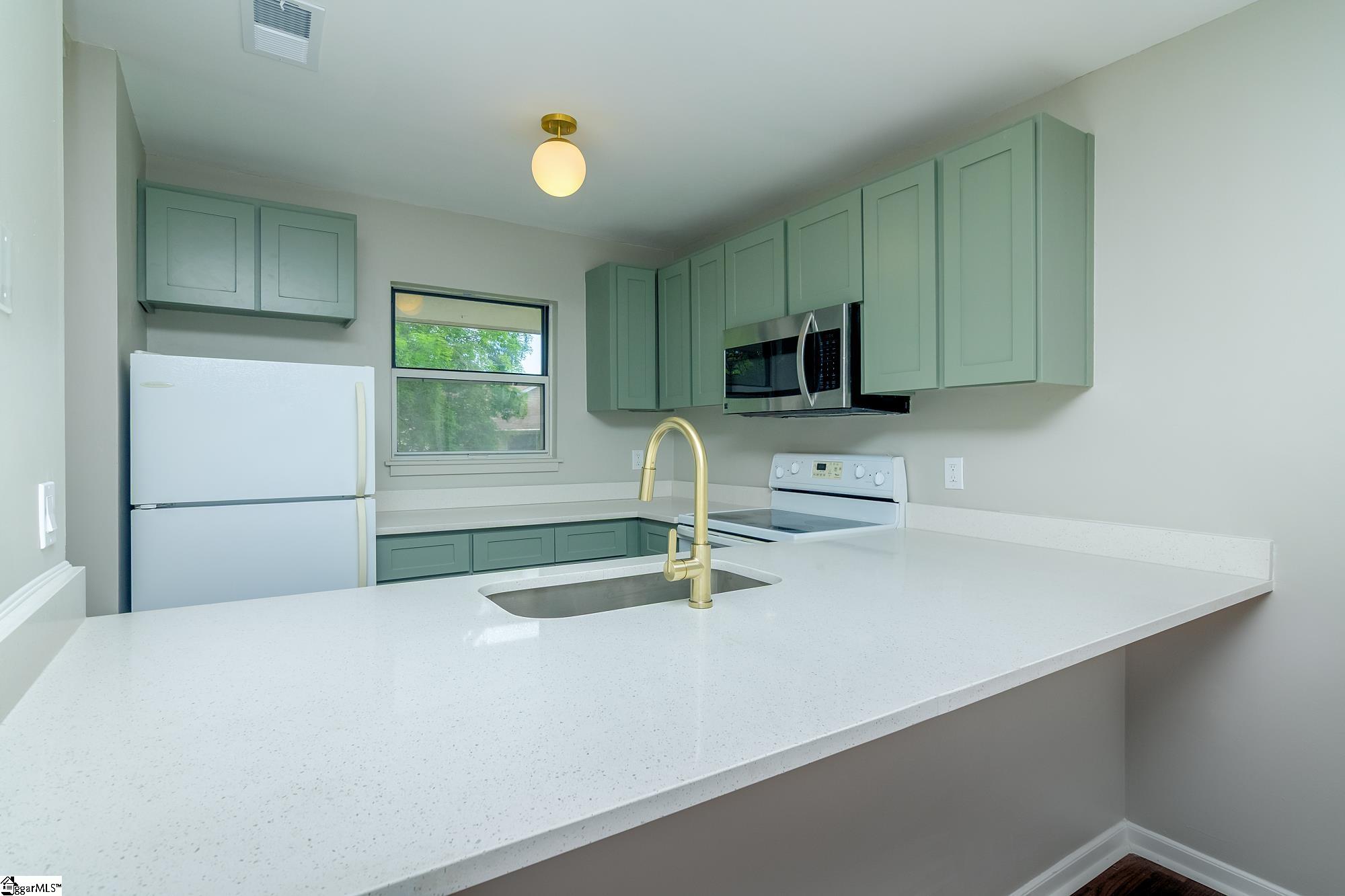 2601 Duncan Chapel Road, Unit A301 Greenville, SC 29617 - Photo 20 of 41