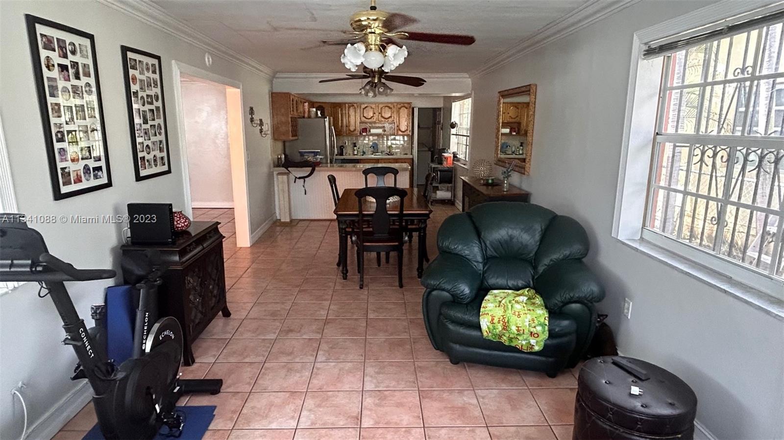 2160 Southwest 25th Street Miami, FL 33133 - Photo 6 of 21 Gallery Image 6