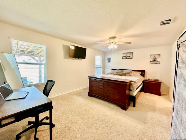 $2,250 | 11615 Hester Pass, San Antonio, TX 78245