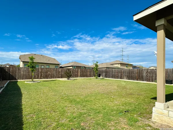 $2,250 | 11615 Hester Pass, San Antonio, TX 78245