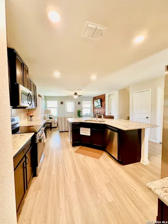 $2,250 | 11615 Hester Pass, San Antonio, TX 78245