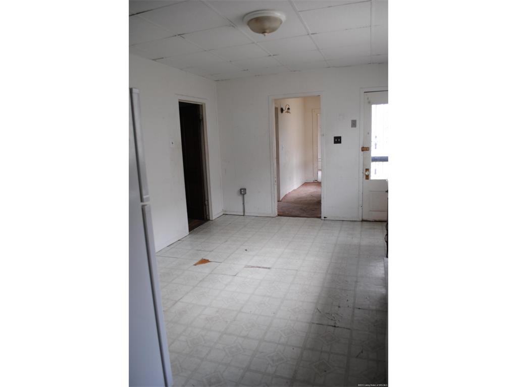1715 Grant Line Road New Albany, IN 47150 - Photo 13 of 26 Gallery Image 13