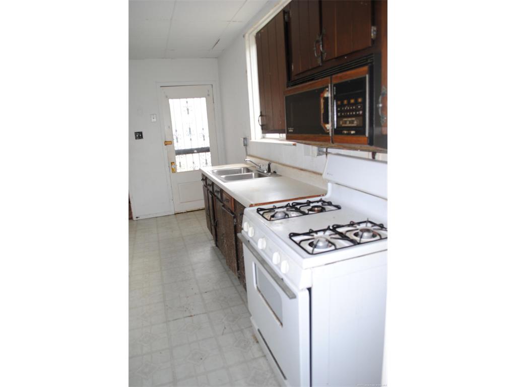 1715 Grant Line Road New Albany, IN 47150 - Photo 14 of 26 Gallery Image 14