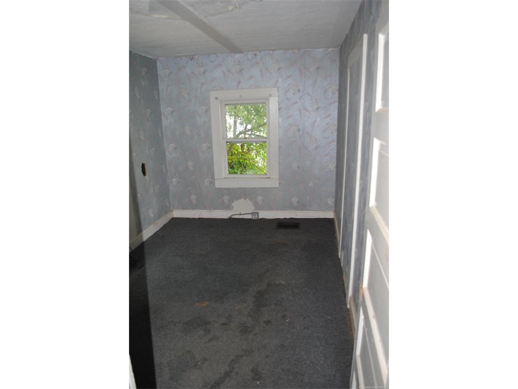 1715 Grant Line Road New Albany, IN 47150 - Photo 19 of 26 Gallery Image 19