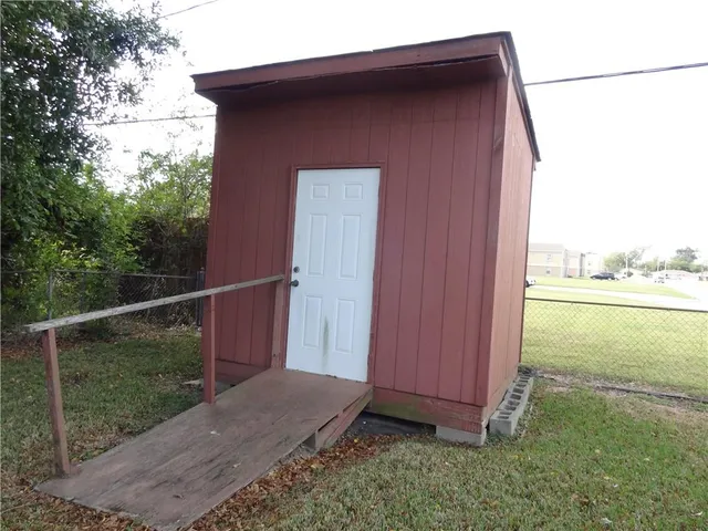 $154,850 | 1632 Haydel Drive, Marrero, LA 70072