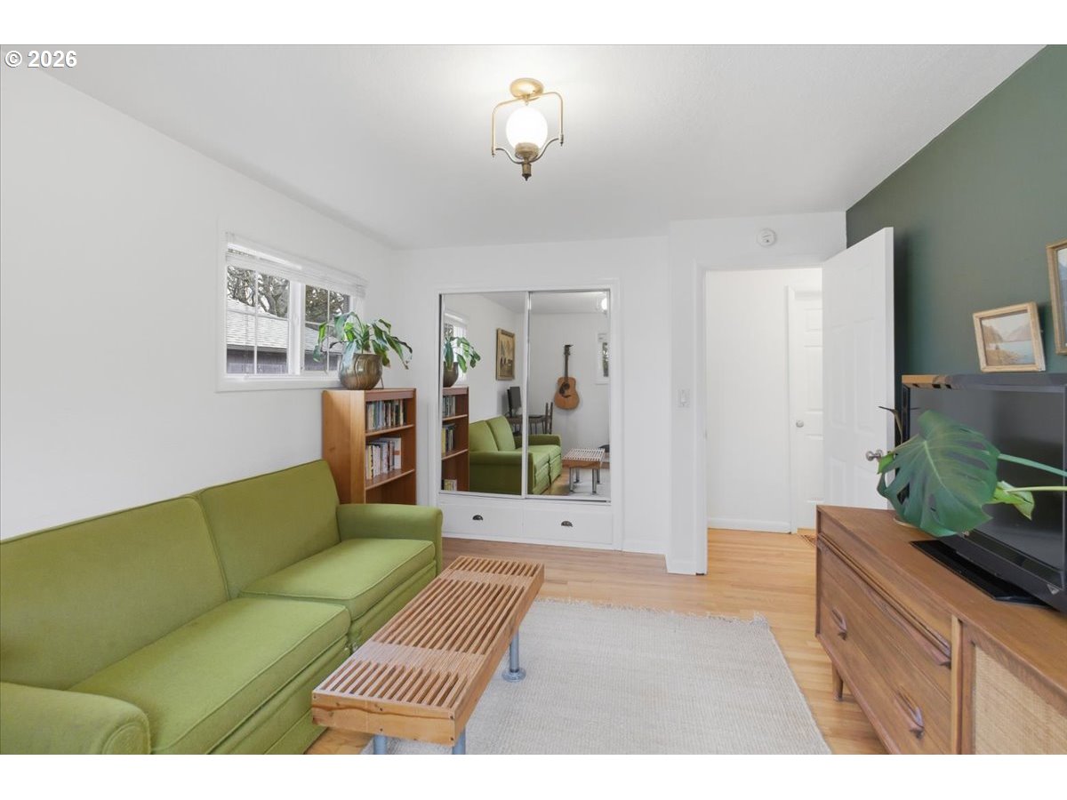 1770 D Street Northeast Salem, OR 97301 - Photo 14 of 38