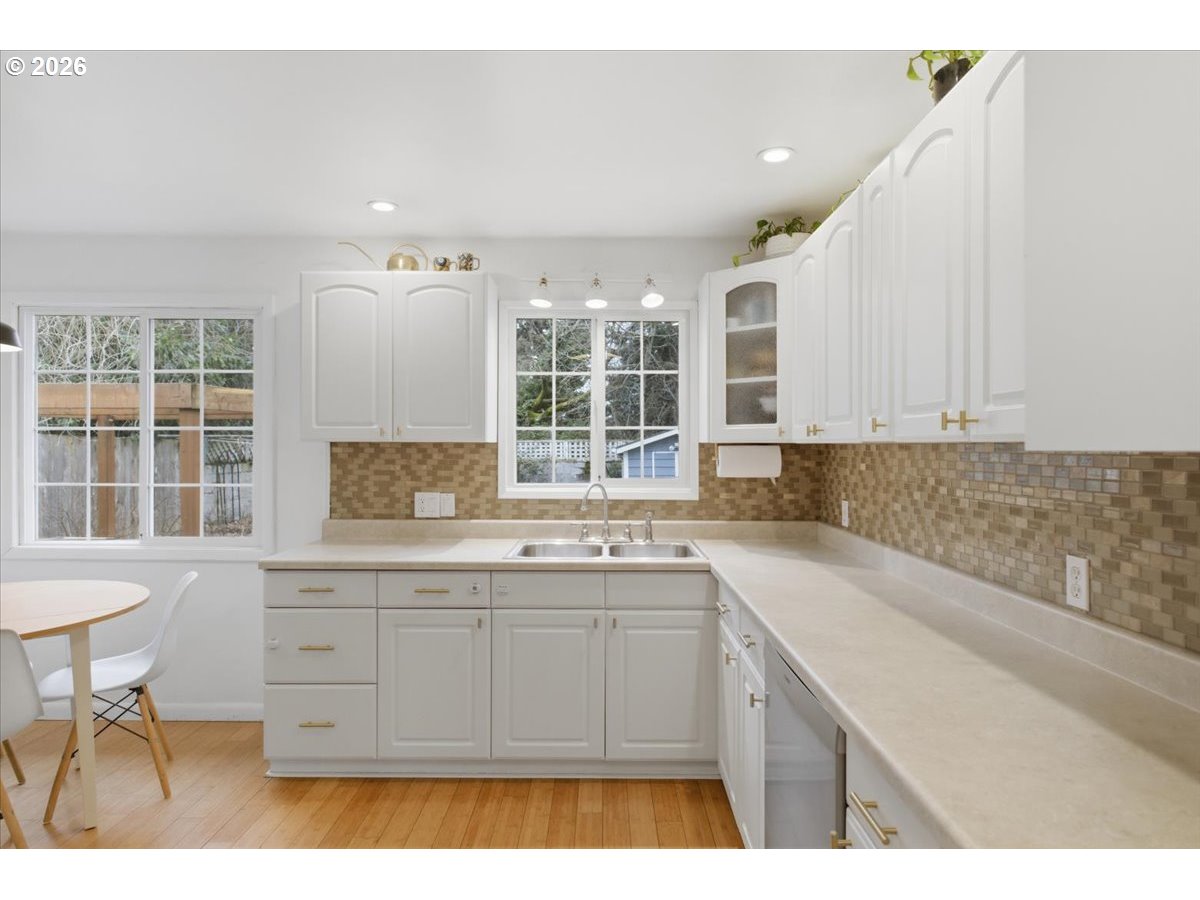 1770 D Street Northeast Salem, OR 97301 - Photo 17 of 38