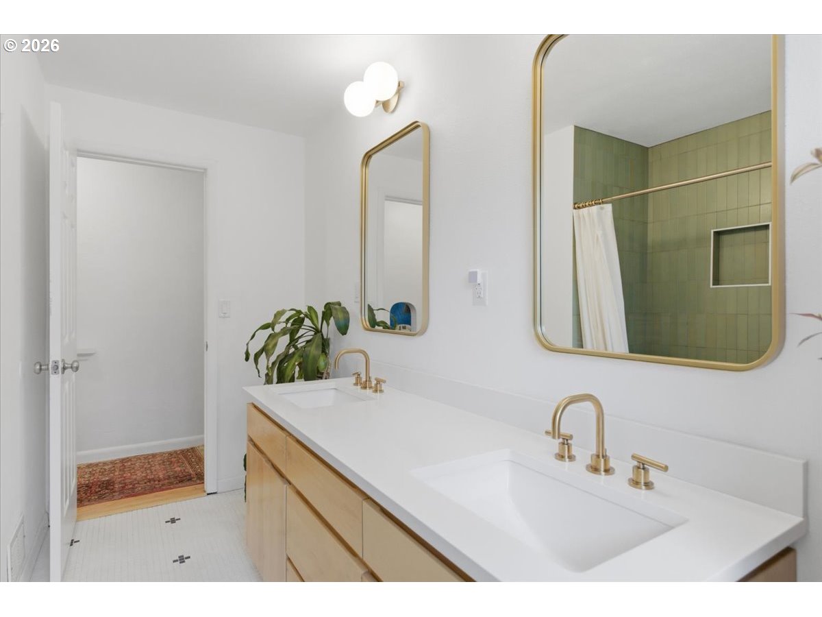 1770 D Street Northeast Salem, OR 97301 - Photo 29 of 38