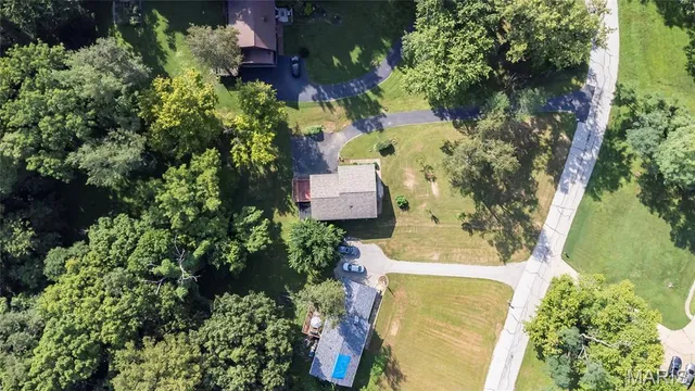 $389,900 | 1209 Woodcrest Lane, Hazelwood, MO 63042