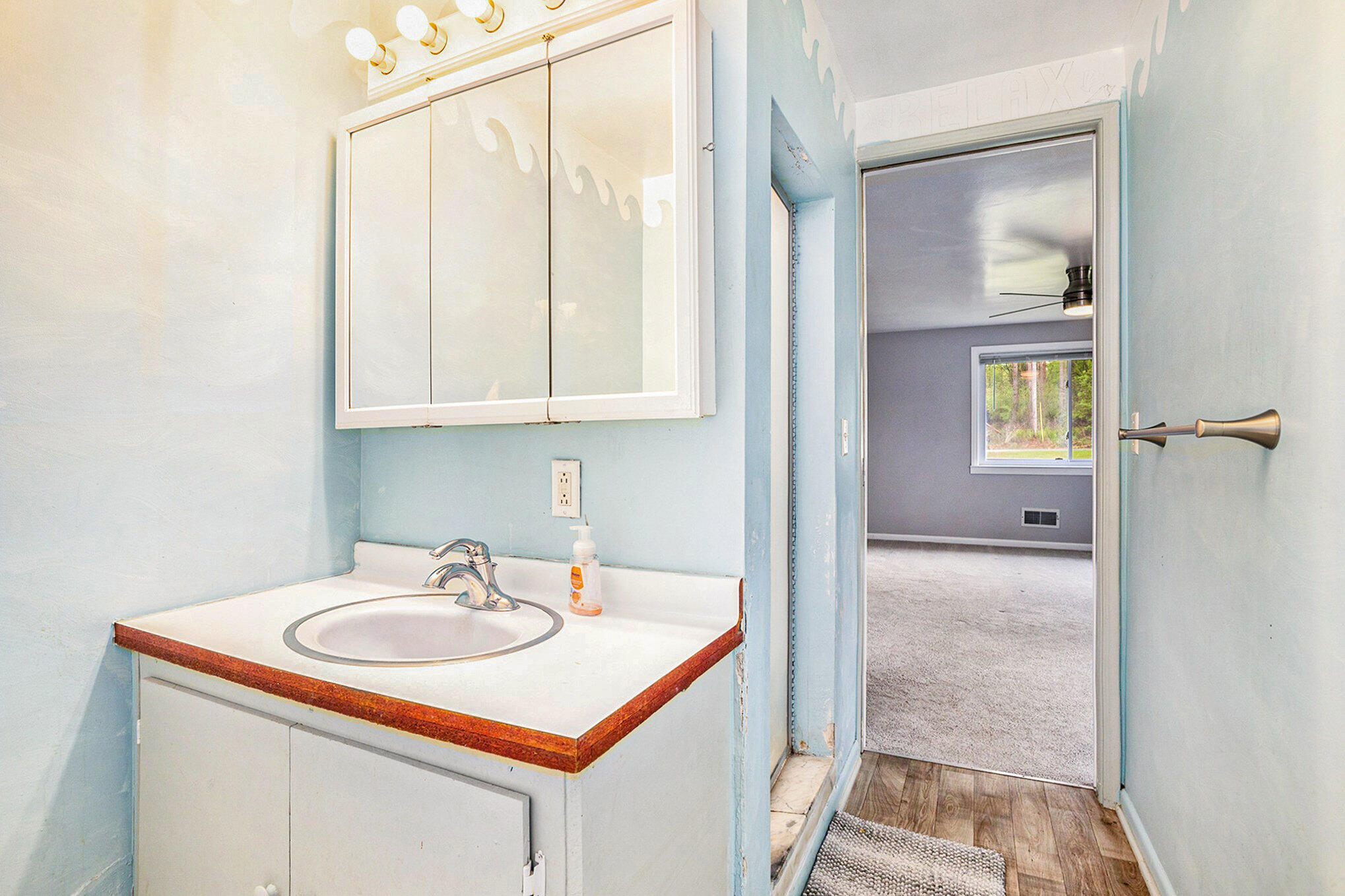5647 Maple Dale Road Jackson, MI 49201 - Photo 17 of 28 016_file_850