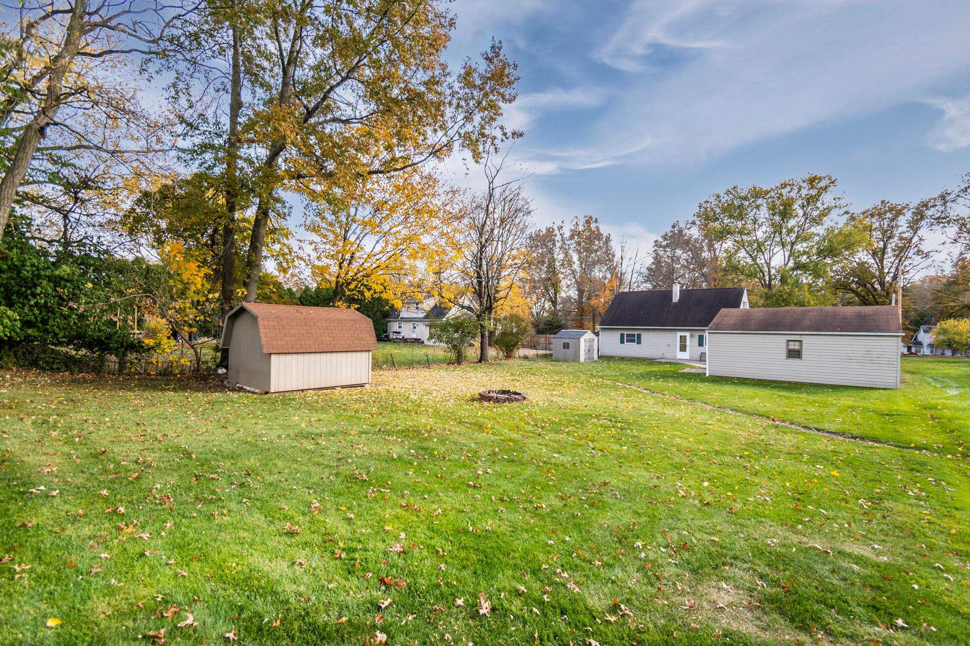 4168 Burkey Road Youngstown, OH 44515 - Photo 27 of 33 4168 Backyard 1