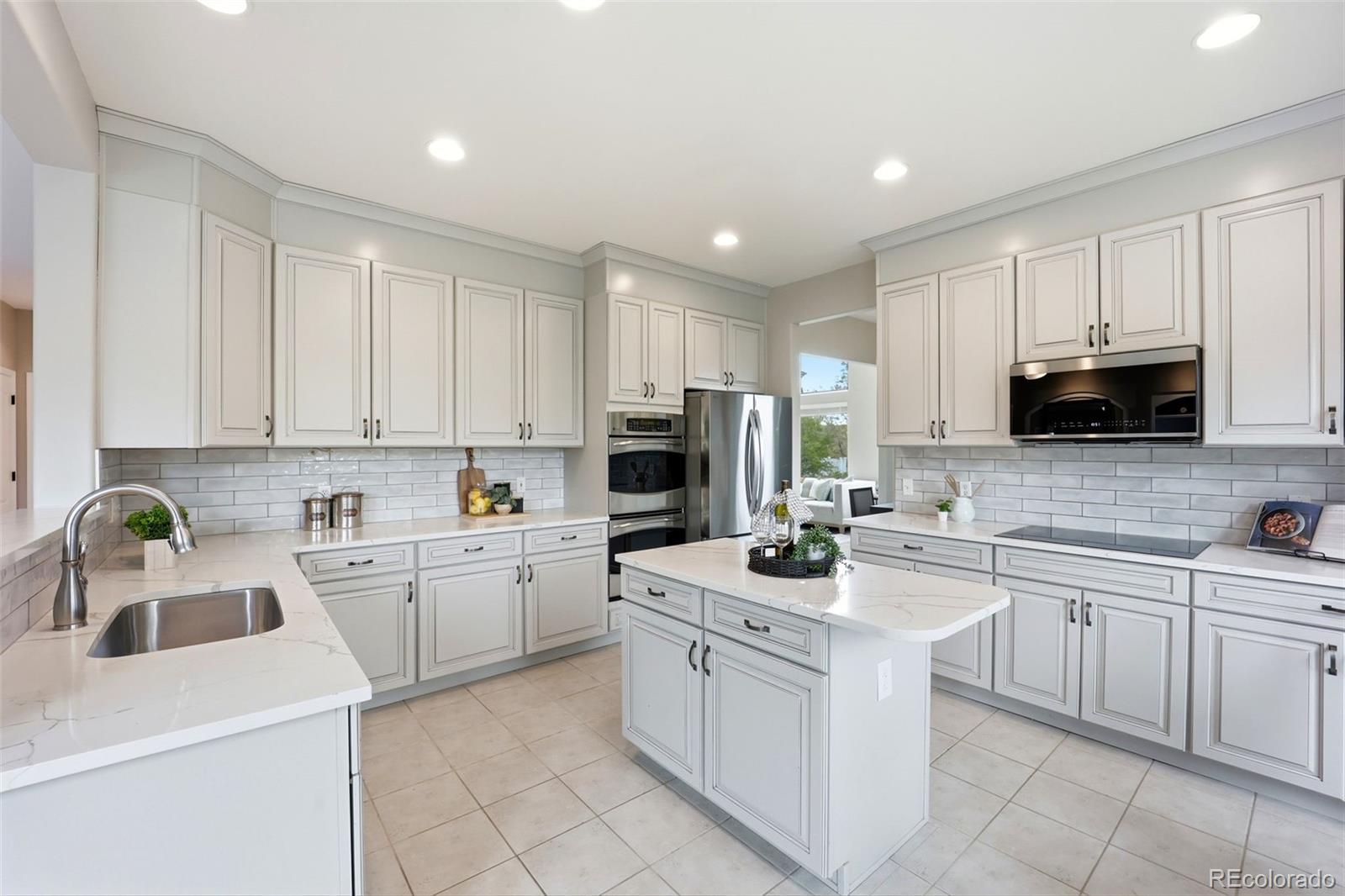 10061 South Fairgate Way Highlands Ranch, CO 80126 - Photo 9 of 50