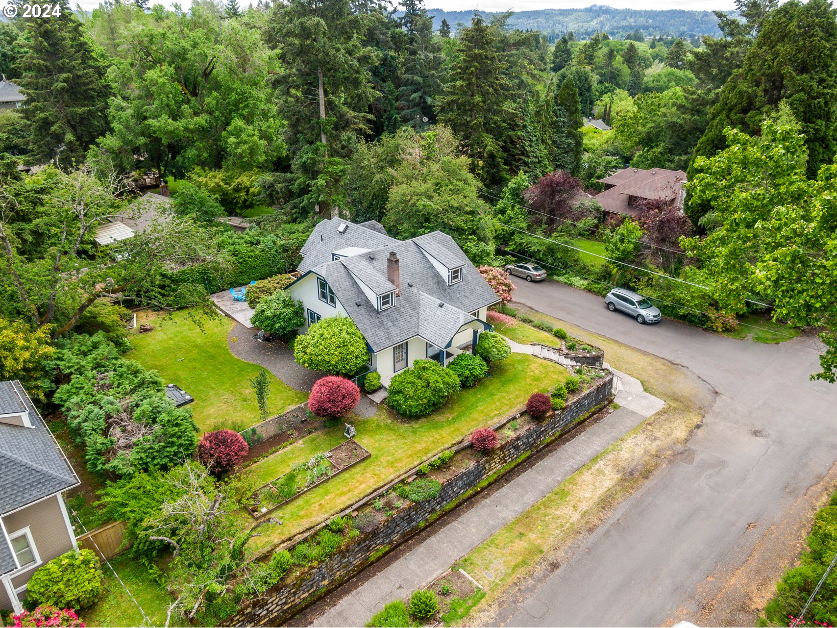 4006 Southeast Harold Street Portland, OR 97202 - Photo 36 of 40