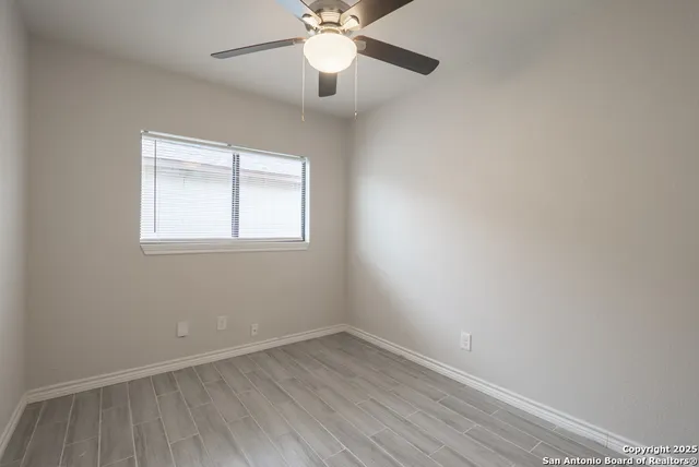 $1,400 | 6915 Flatstone Pass, Converse, TX 78109