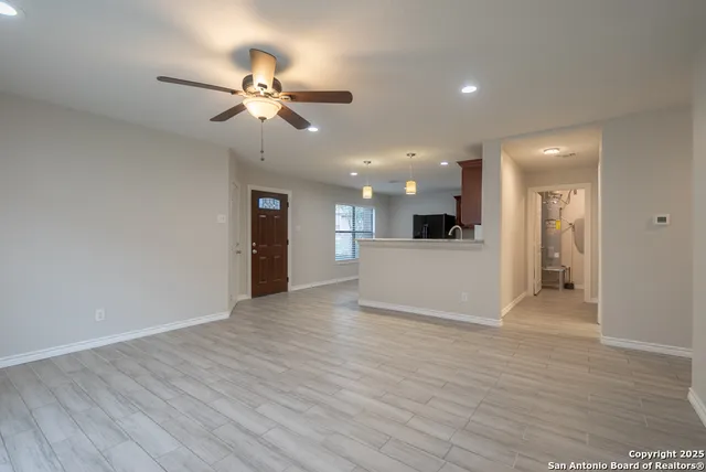 $1,400 | 6915 Flatstone Pass, Converse, TX 78109