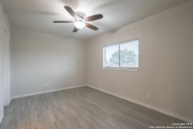 $1,400 | 6915 Flatstone Pass, Converse, TX 78109