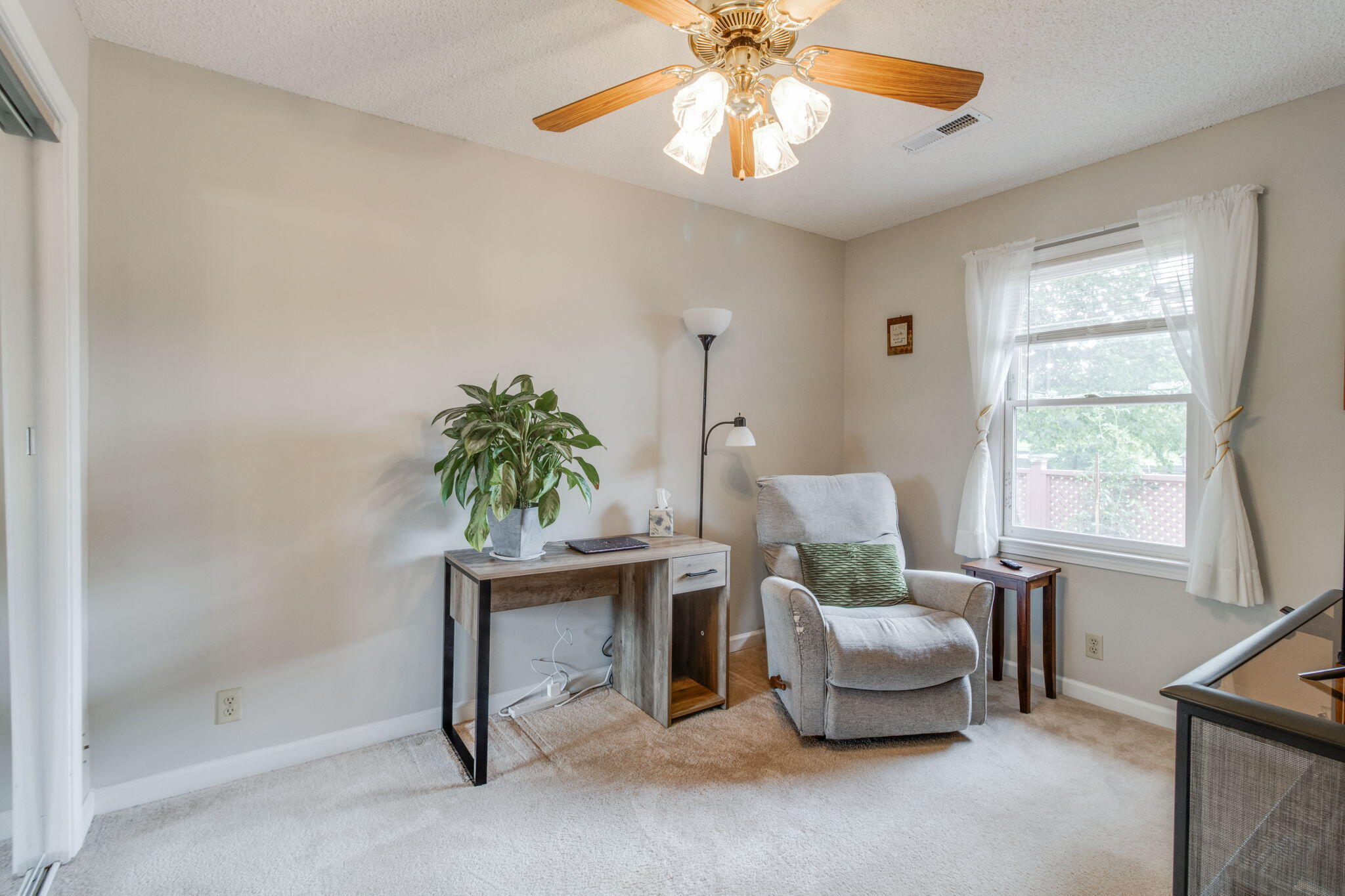 3315 Green View Parkway Sumter, SC 29150 - Photo 20 of 36 Sitting Room