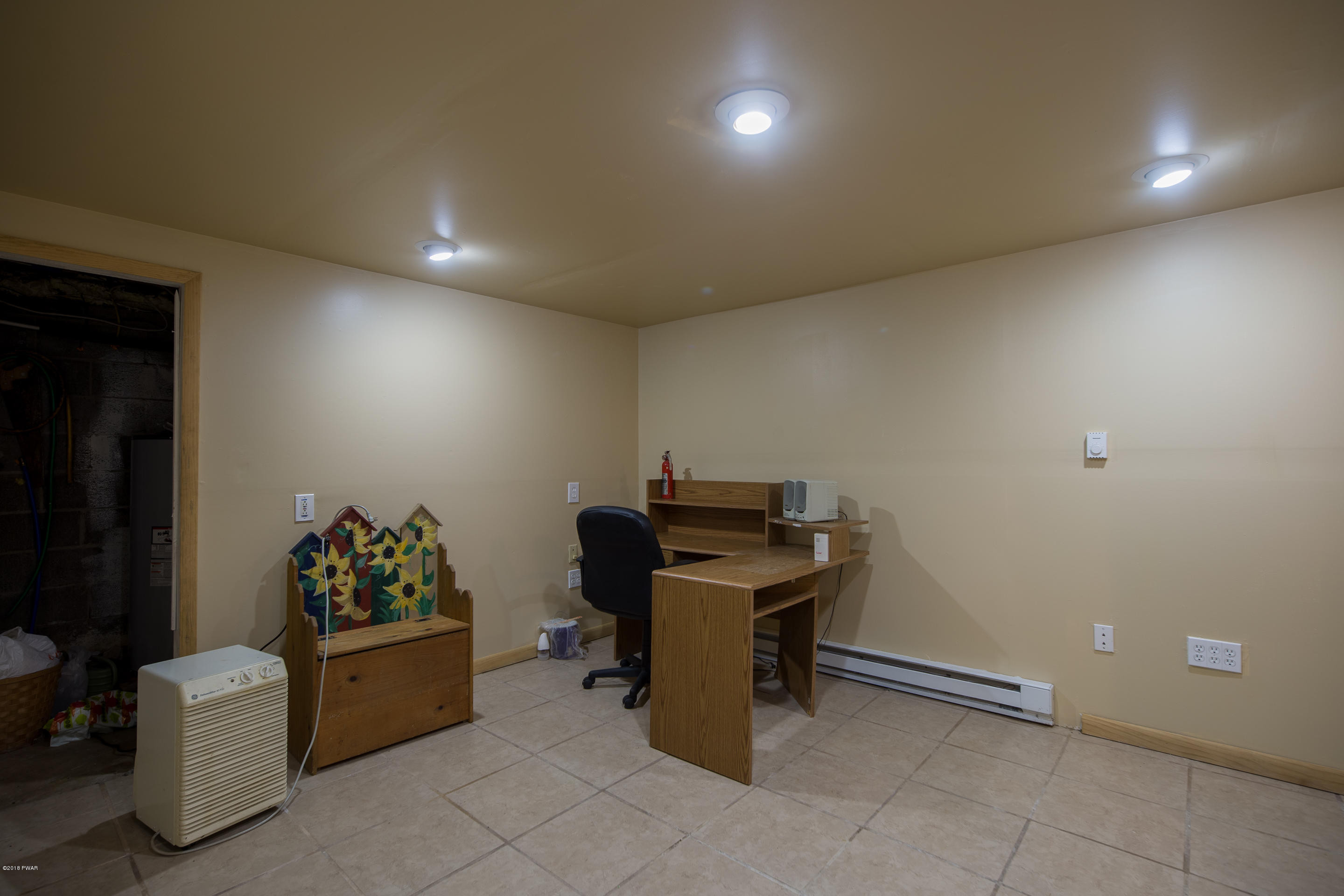 171 Neil Thompson Road Greeley, PA 18425 - Photo 9 of 20