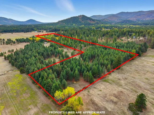 $299,999 | 4710 B Price Road, Clayton, WA 99110